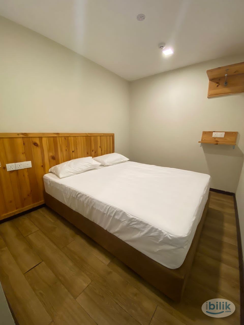 Simple & Cozy Room in SS2 - Image 5