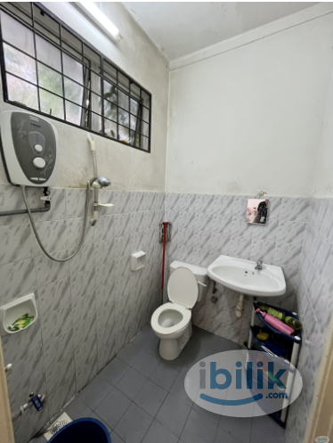 👍Cheap and Nice Room👍 in Band Utama, Near to 1 Utama - Image 4