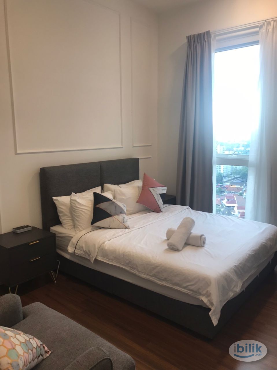 Middle Room at UNA Serviced Apartment, Cheras - Image 3