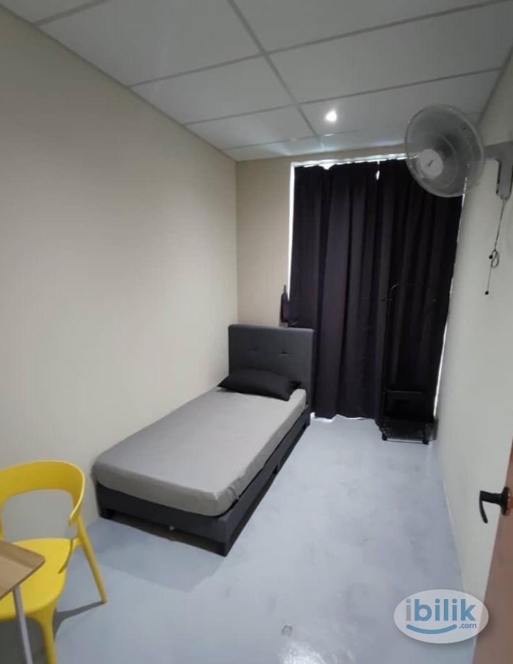Near LRT Kelana Jaya🚄 Room with 🚽@ Room Rent at SS3, Paradigm mall - Image 3