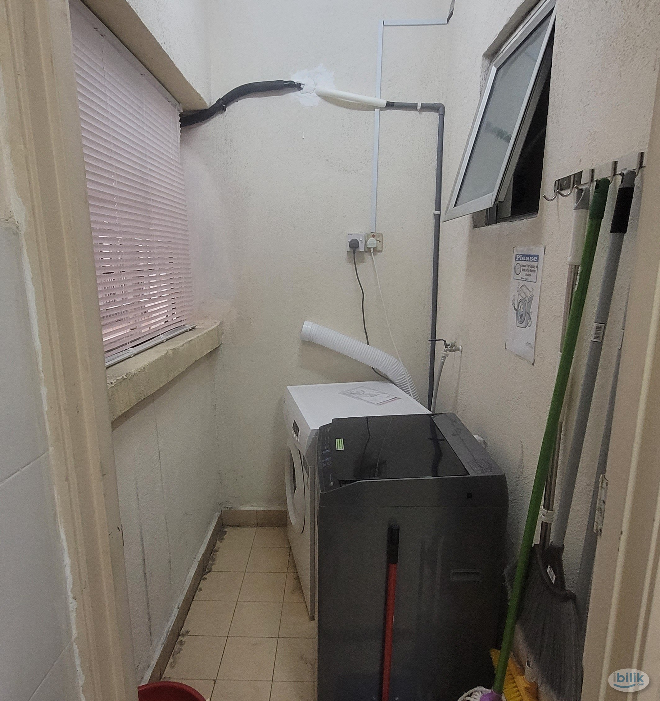 Super Clean Single Room, F/F, All inclusive, Sunway Velocity, Visio, Signature office, near MRT - Image 4