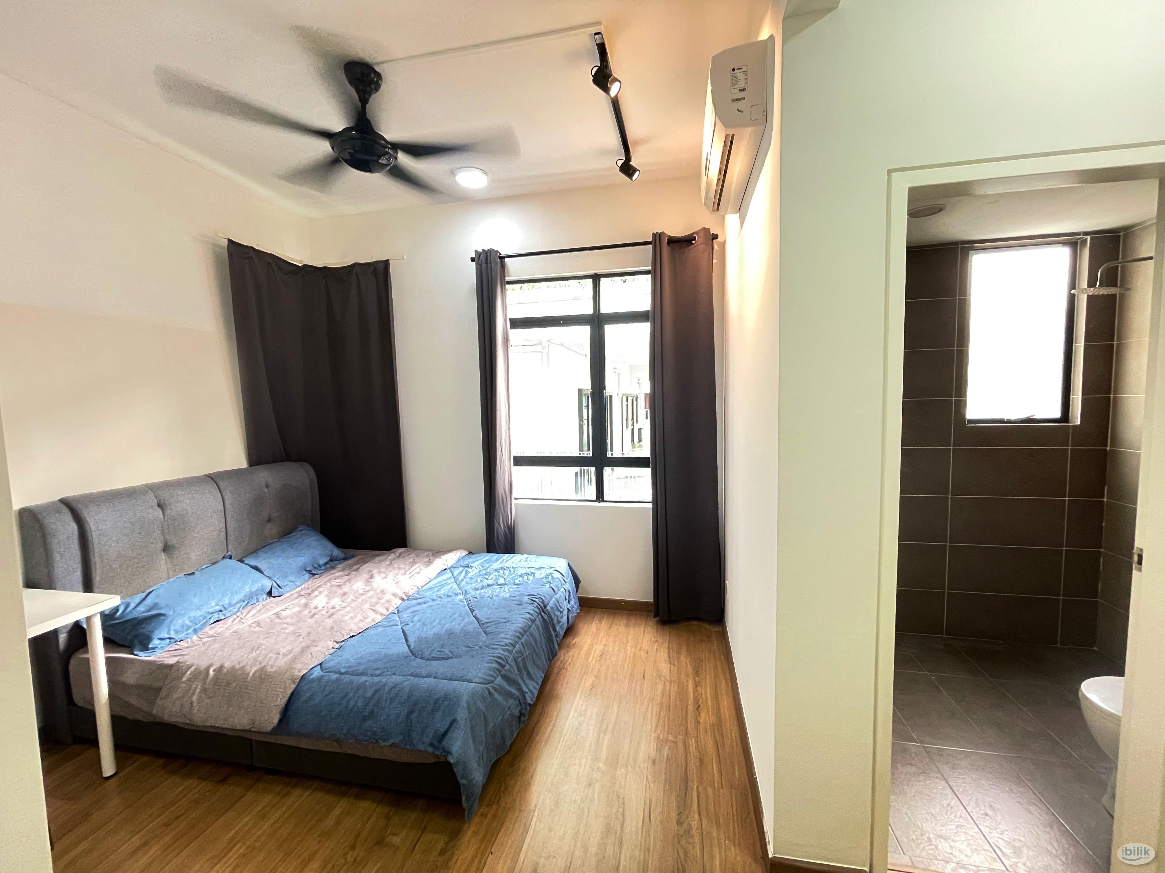 【New Renovated】The Greens Aircon Room at Subang West - Image 4