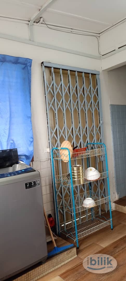 ⭐Single Room 6 mins walking distance to the LRT Taman Bahagia📍 - Image 2