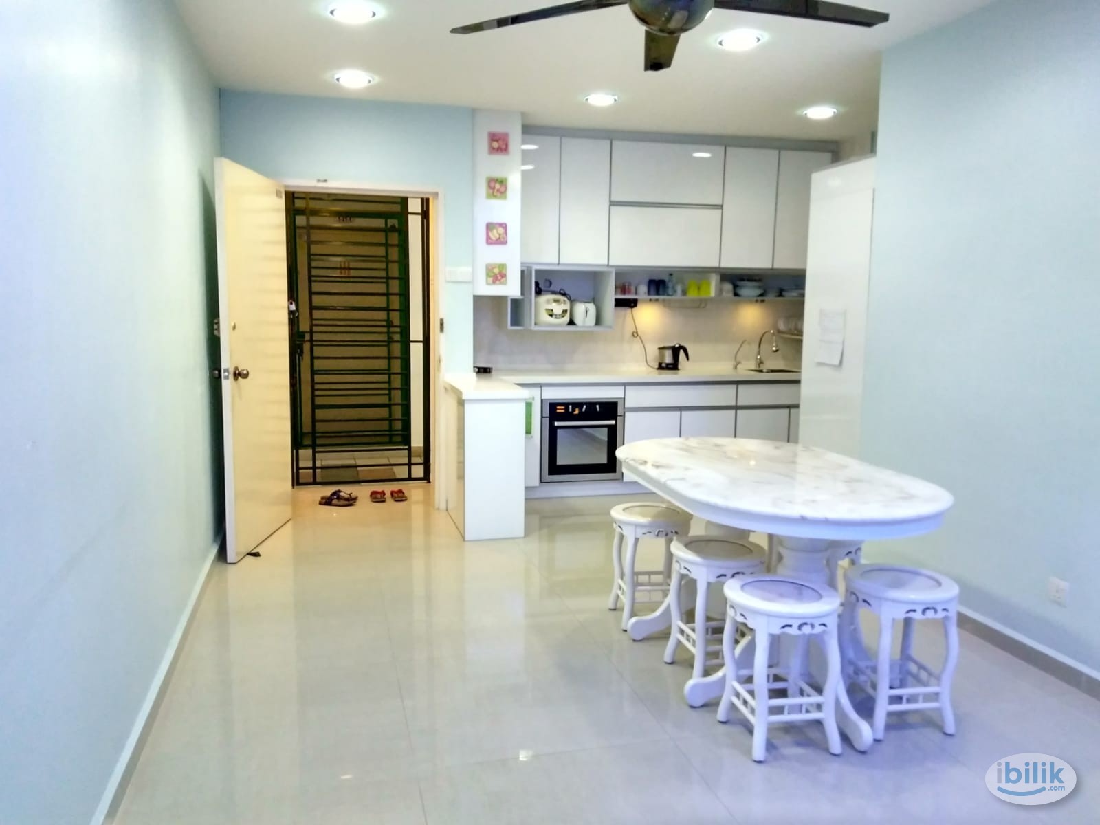 🌟[FREE Utilities] Master Room at Kuchai Avenue, Kuchai Lama (Female Only) - Image 4