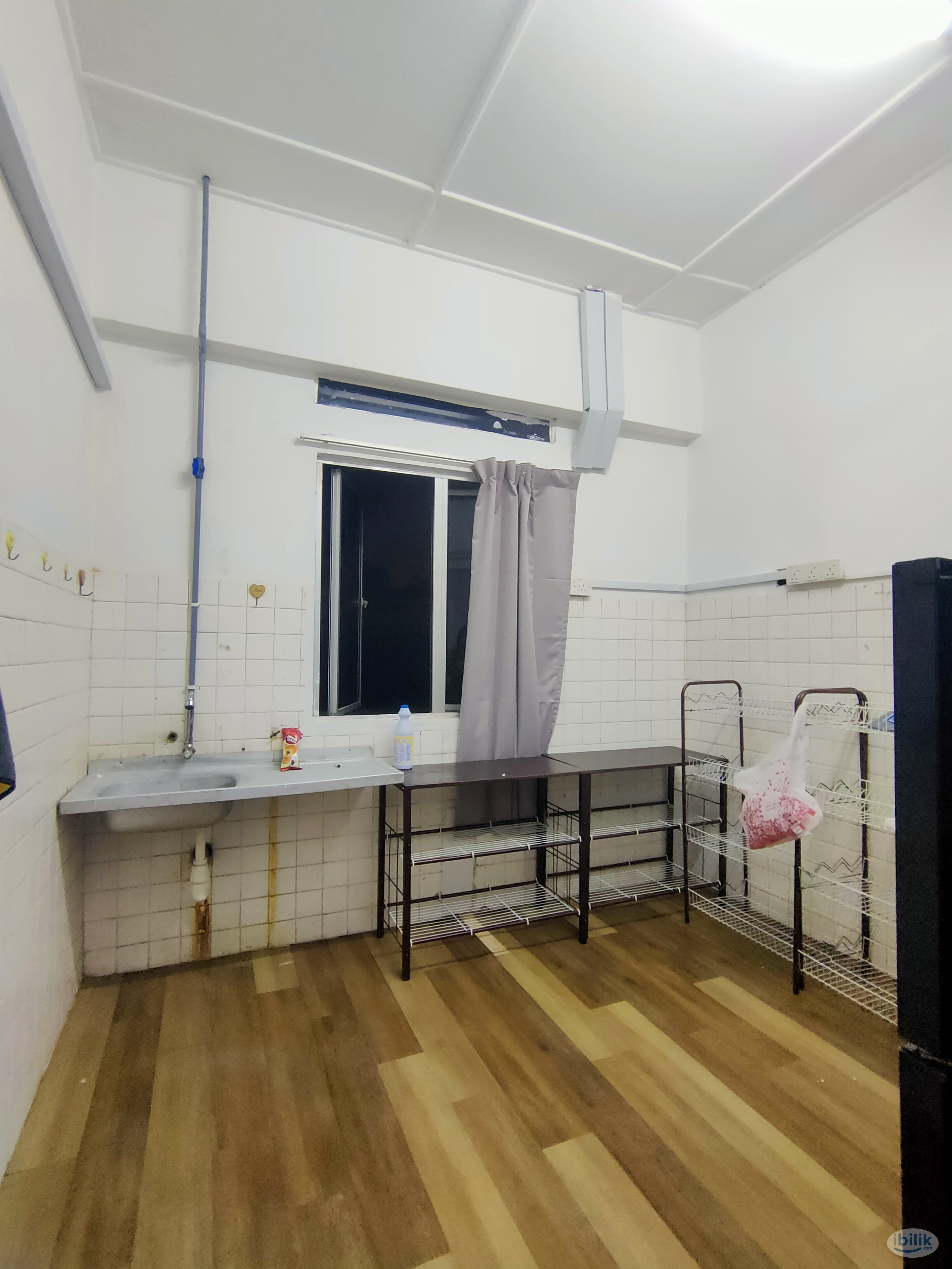 Single Room👩🏻Female Unit🔴Next to MRT & EcoCheras Mall🔴in Cheras - Image 3