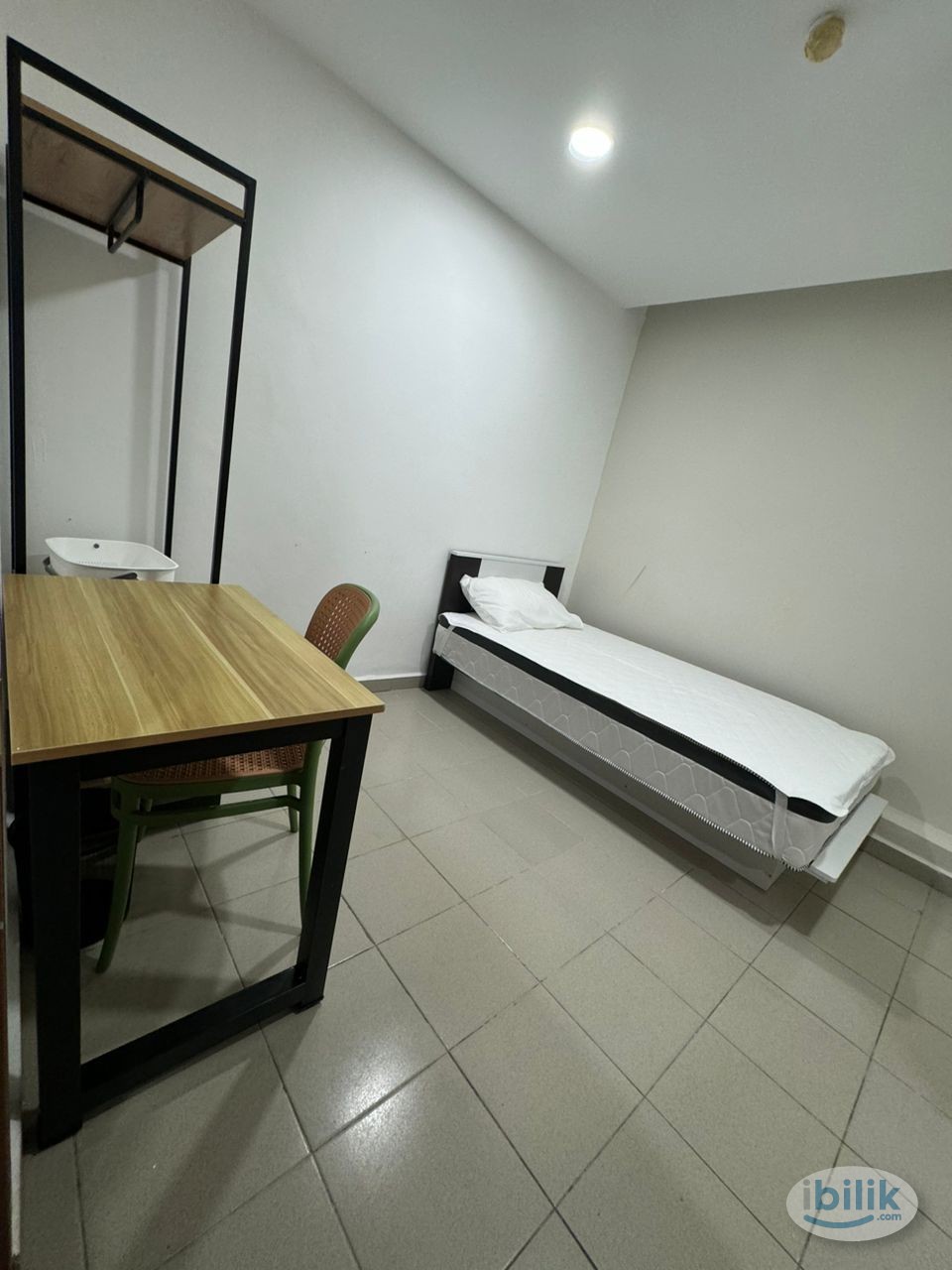 Zero Deposit ❗ Room for Rent near Stesen KTMB Serdang 🚇 - Image 3