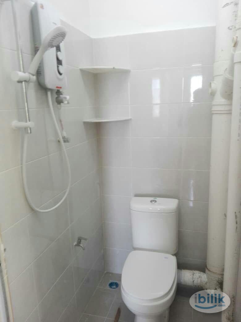 Full Furnish Private Single Room in Georgetown for RENT - Image 4