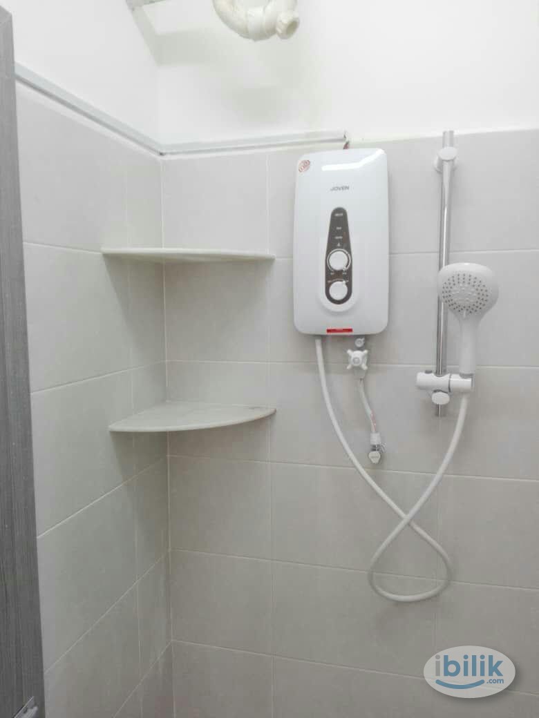 Full Furnish Private Single Room in Georgetown for RENT - Image 5