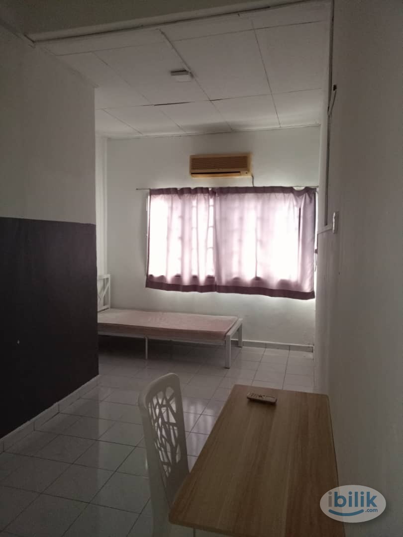 💠🚀Medium Room + Shared Bathroom Attached + A/C at Tropicana Indah, PJ💠🚀 - Image 1