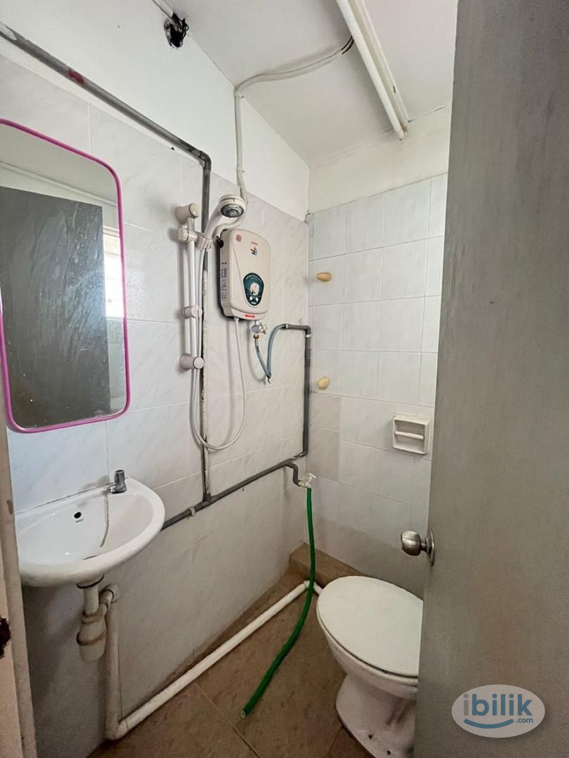 🛏️🏠 Affordable Price! Single Bed in SS7 with Zero Deposit Offer! 🛋️💰 - Image 1