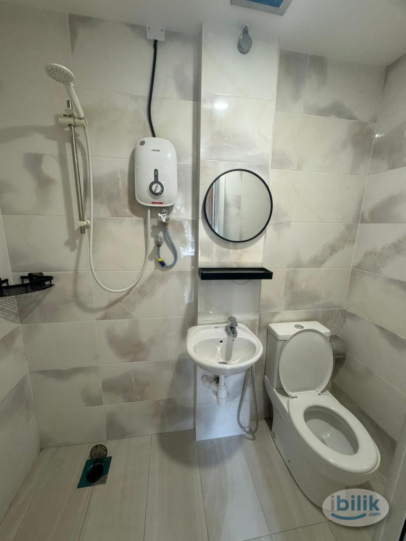 Work at LalaPort Bukit Bintang ❓ Zero Depo Room + Toilet near Times Square - Image 3