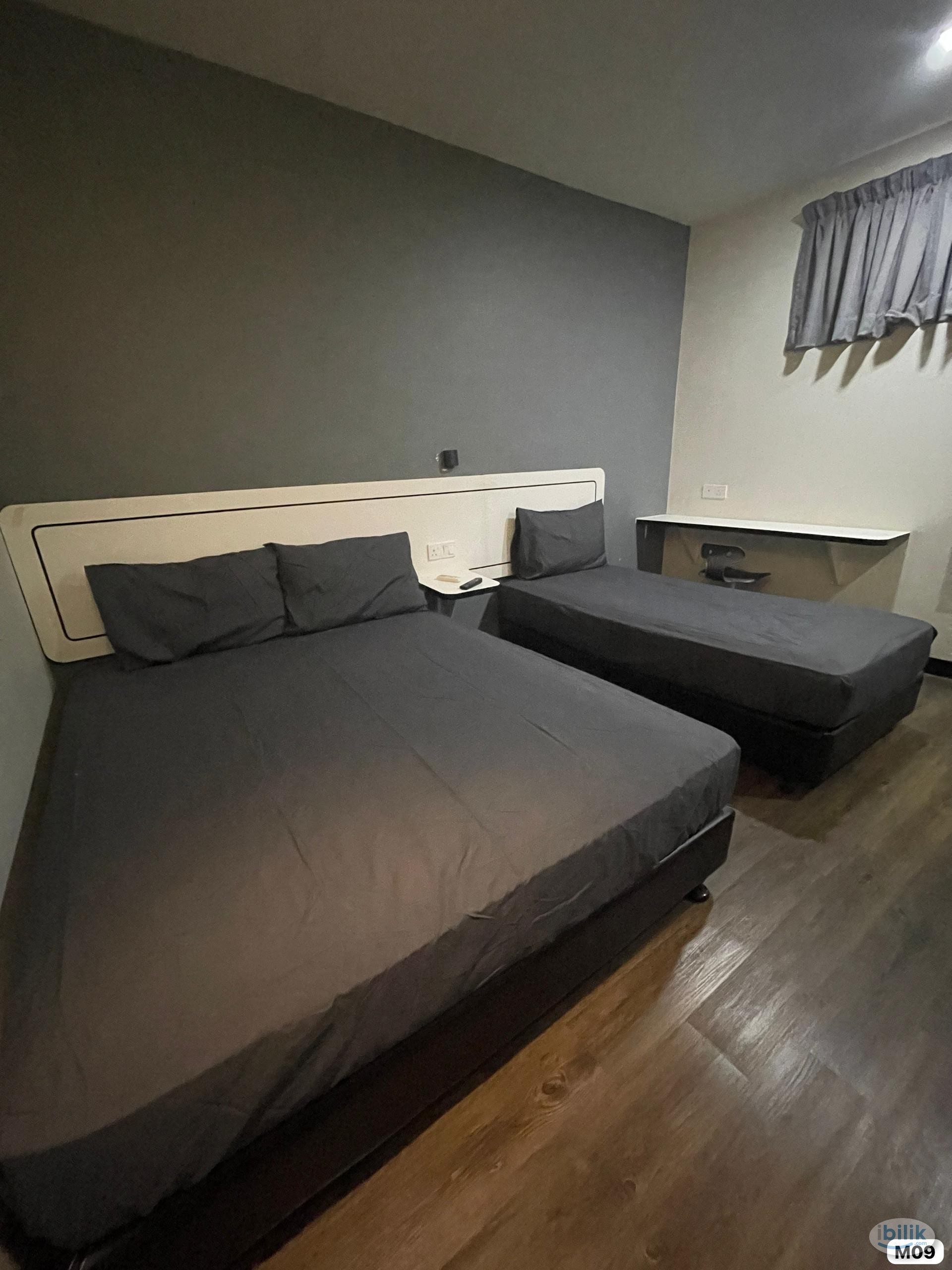 ❗Private Room with Attached Bathroom ❗❗ Nice and Cozy room in Kota Kemuning ❗ - Image 4