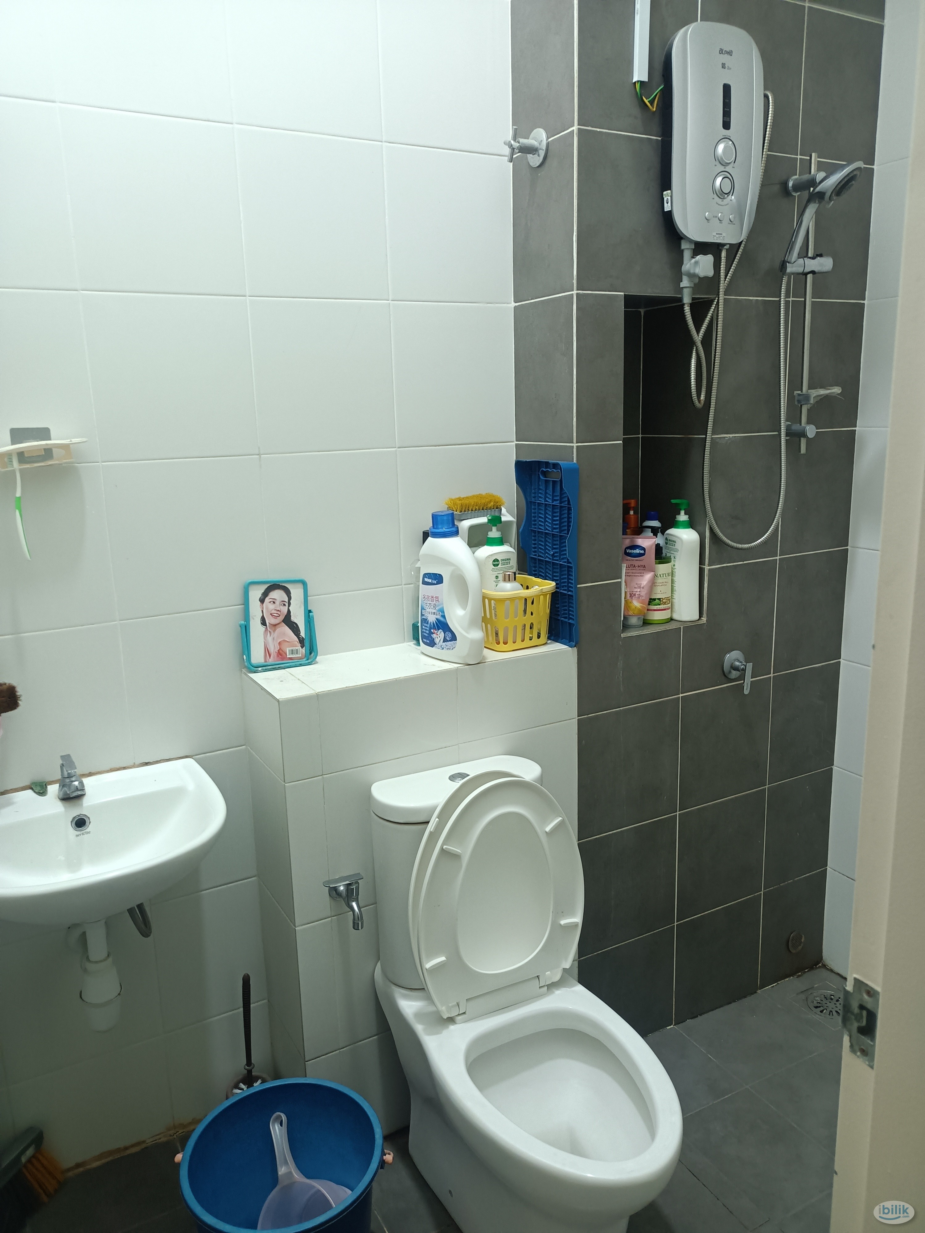 Room for rent  - Image 3