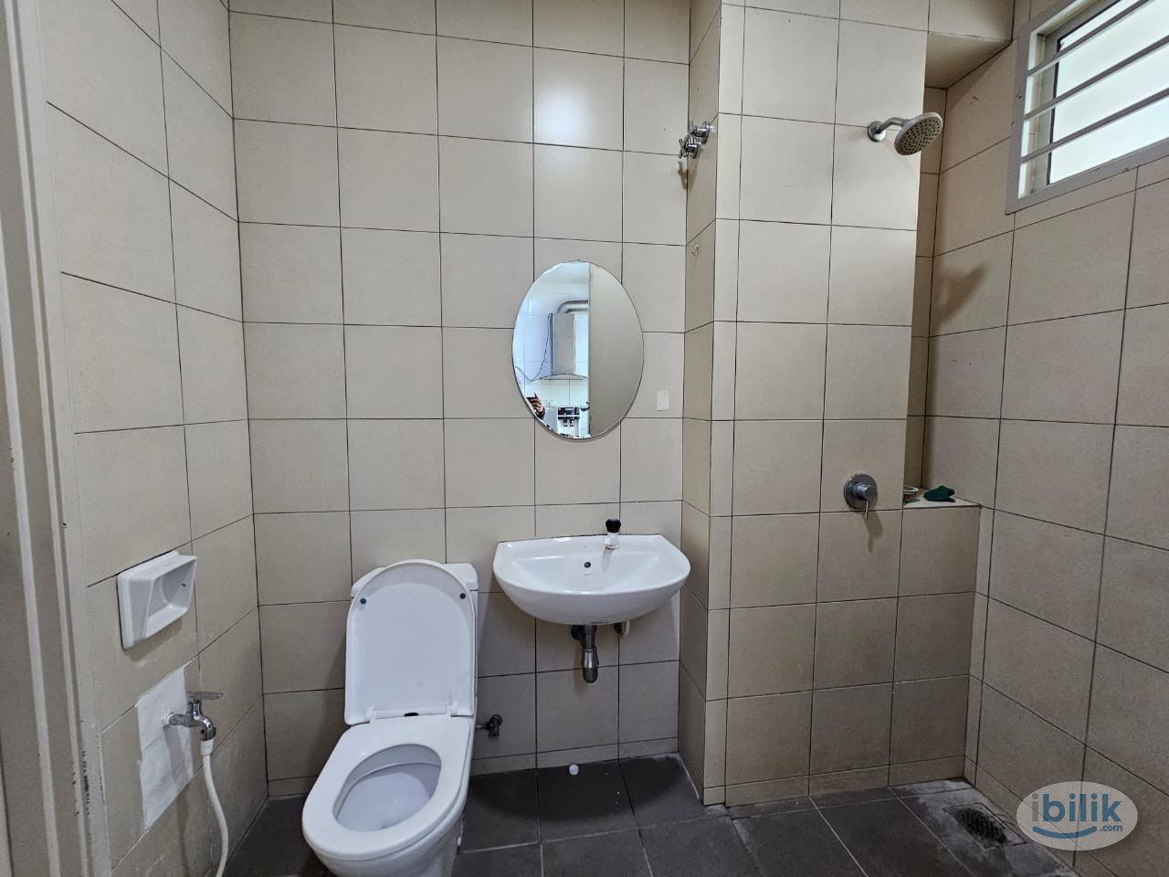 Middle Room at Bandar Botanic ,Klang - Image 3