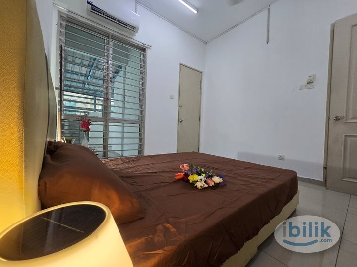 Middle Room at Bandar Botanic, Klang - Image 2