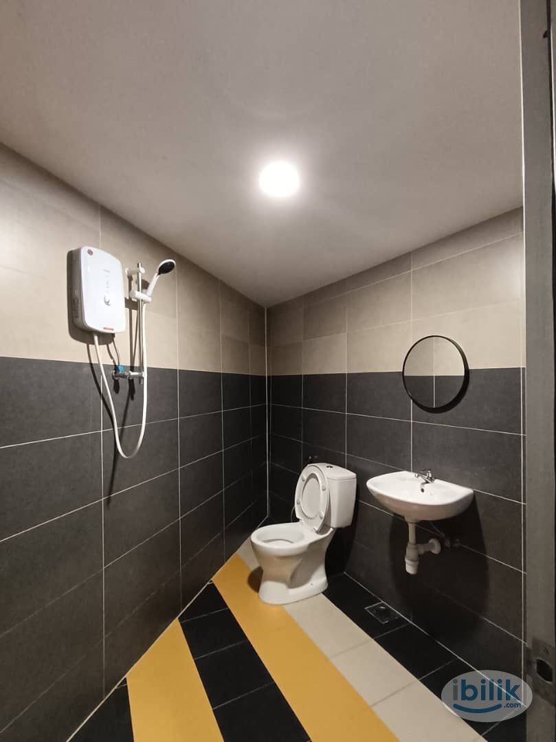 🏡 co living concept at sentul | zero deposit 🎃 | private bathroom 🛁🫧 - Image 3