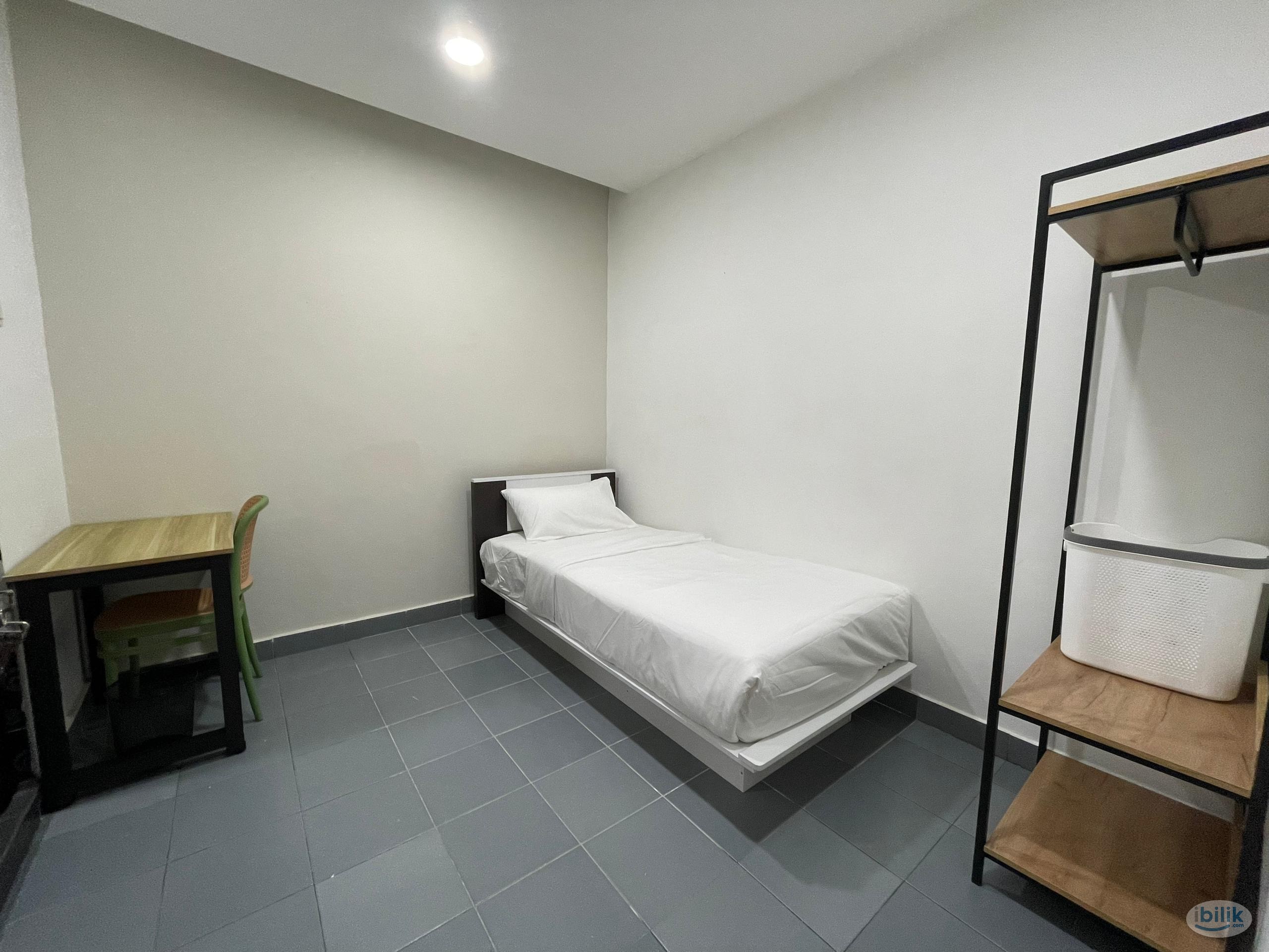 Singleroom with private bathroom😍🔥 nearby MRT 🚝 Immediate move in❗️❗️ 0 Deposit 😍😍 - Image 2
