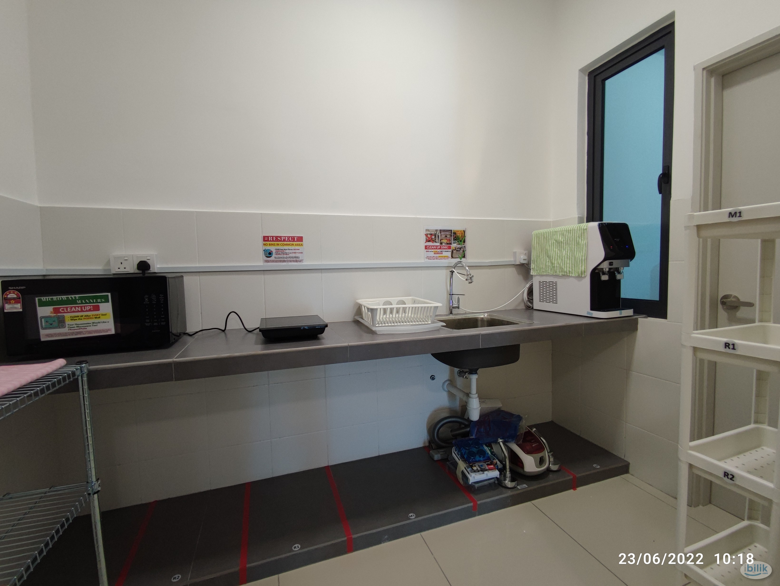 Middle Room at Pacific Star, Petaling Jaya - Image 3