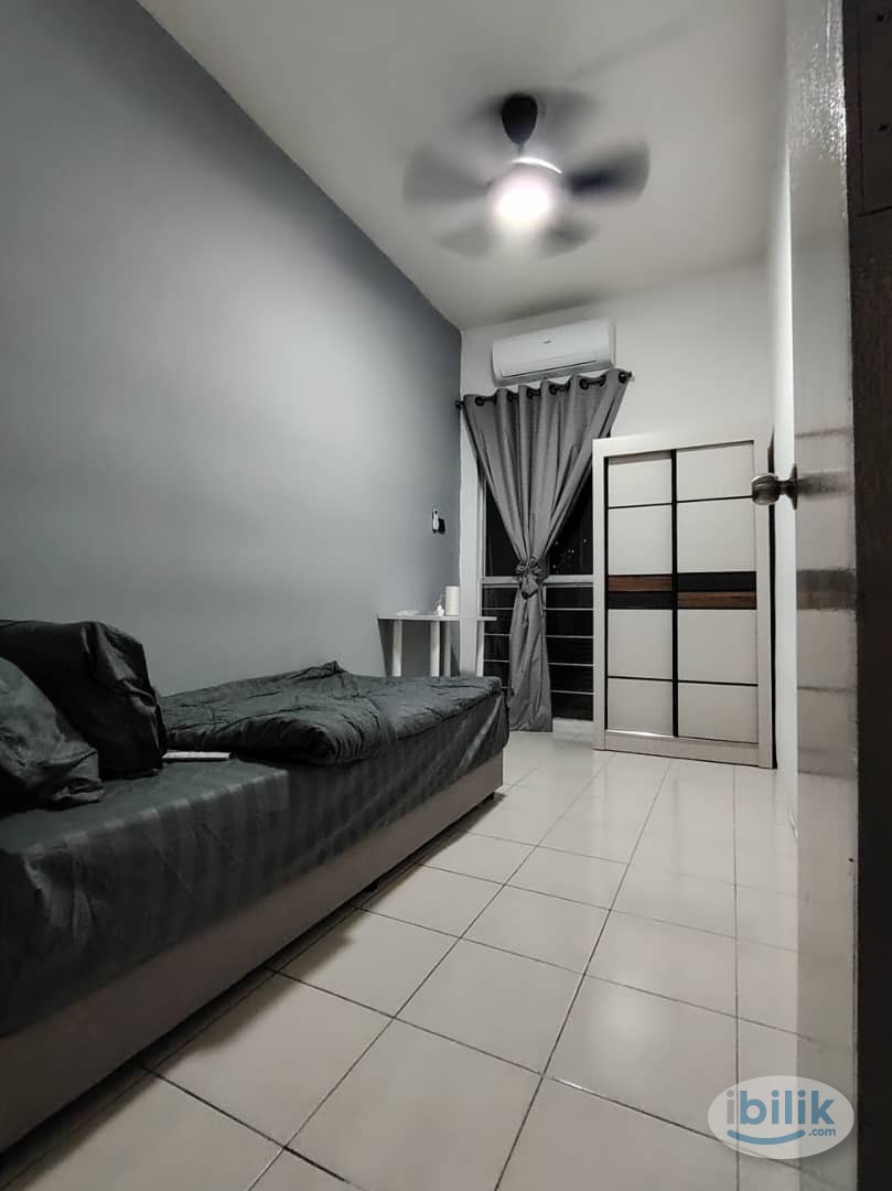 Rooms at Residensi Laguna, Bandar Sunway - Image 1