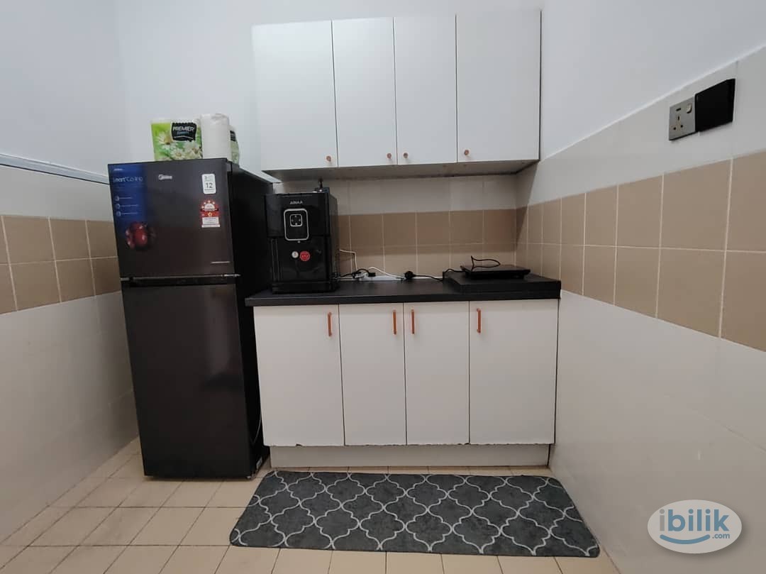 Rooms at Residensi Laguna, Bandar Sunway - Image 2