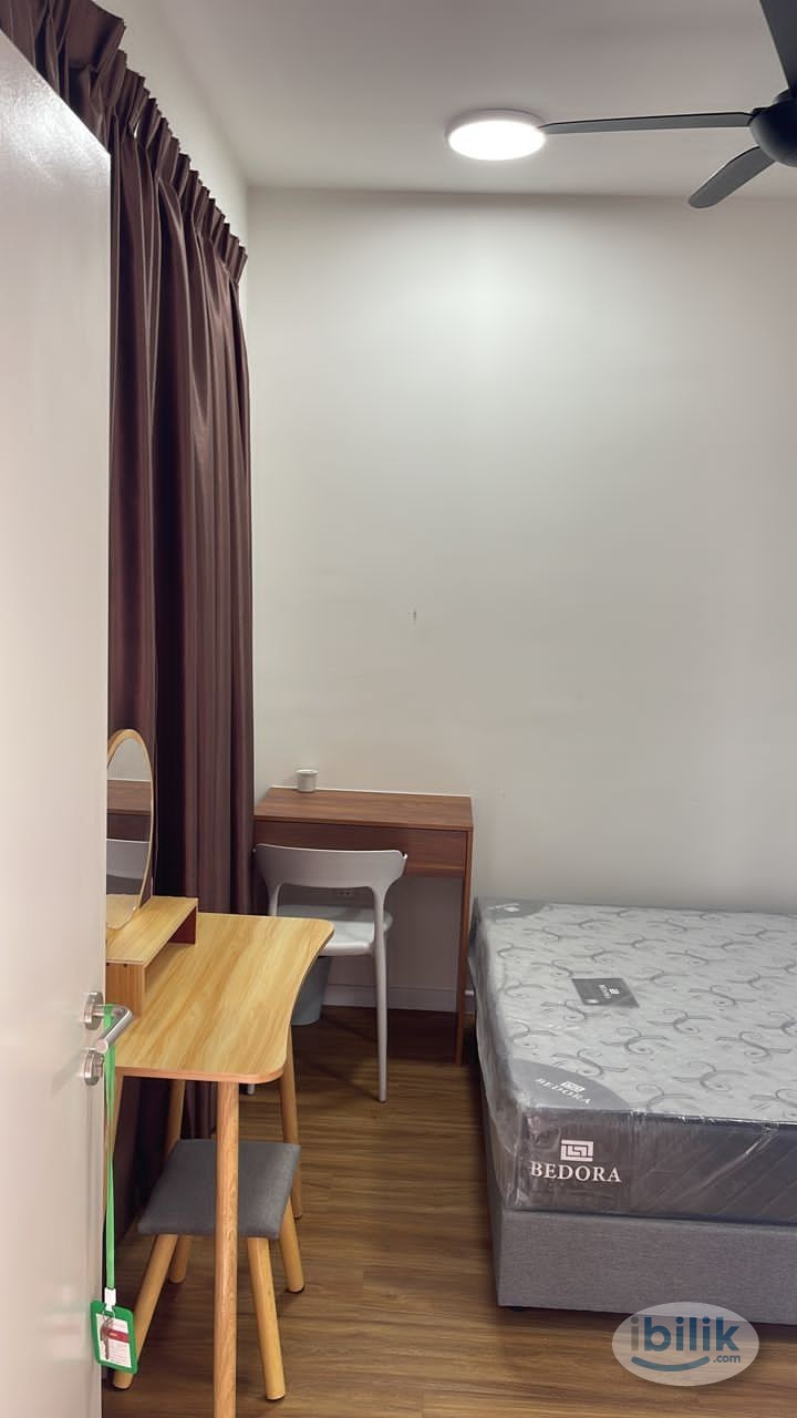 The Glenz (NEW CONDOMINIUM) @ Glenmarie Master Room 2 (WITHOUT) Private 🛁 Bathroom For Rent - Image 4