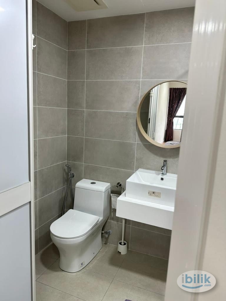 The Glenz (NEW CONDOMINIUM) @ Glenmarie Master Room 2 (WITHOUT) Private 🛁 Bathroom For Rent - Image 5