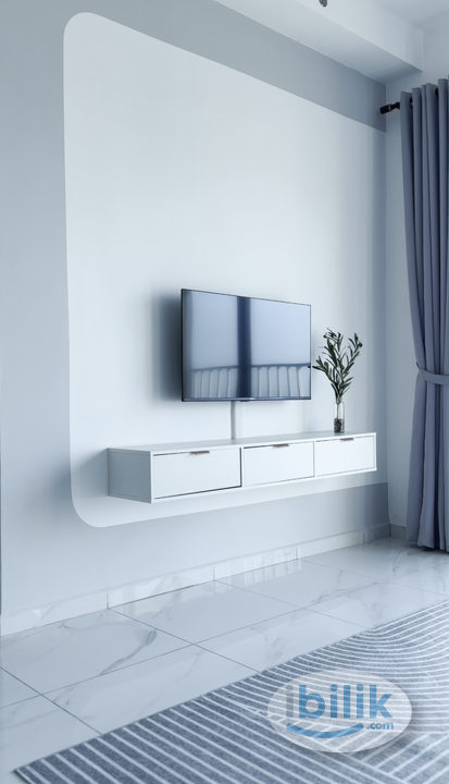 PREMIUM Master Room at Batu Kawan, In Front Design Village, 5 mins to BKIP - Image 1