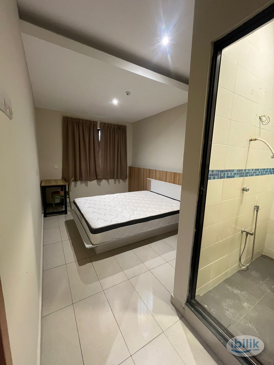Only walk to INTI College  🚶‍♀️ Room Rent attach Private Toilet at SS15 Subang Jaya - Image 1
