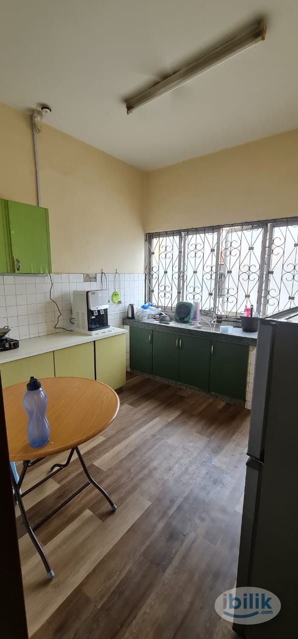 Master Room  With Balcony  ,at SS2 - Image 3