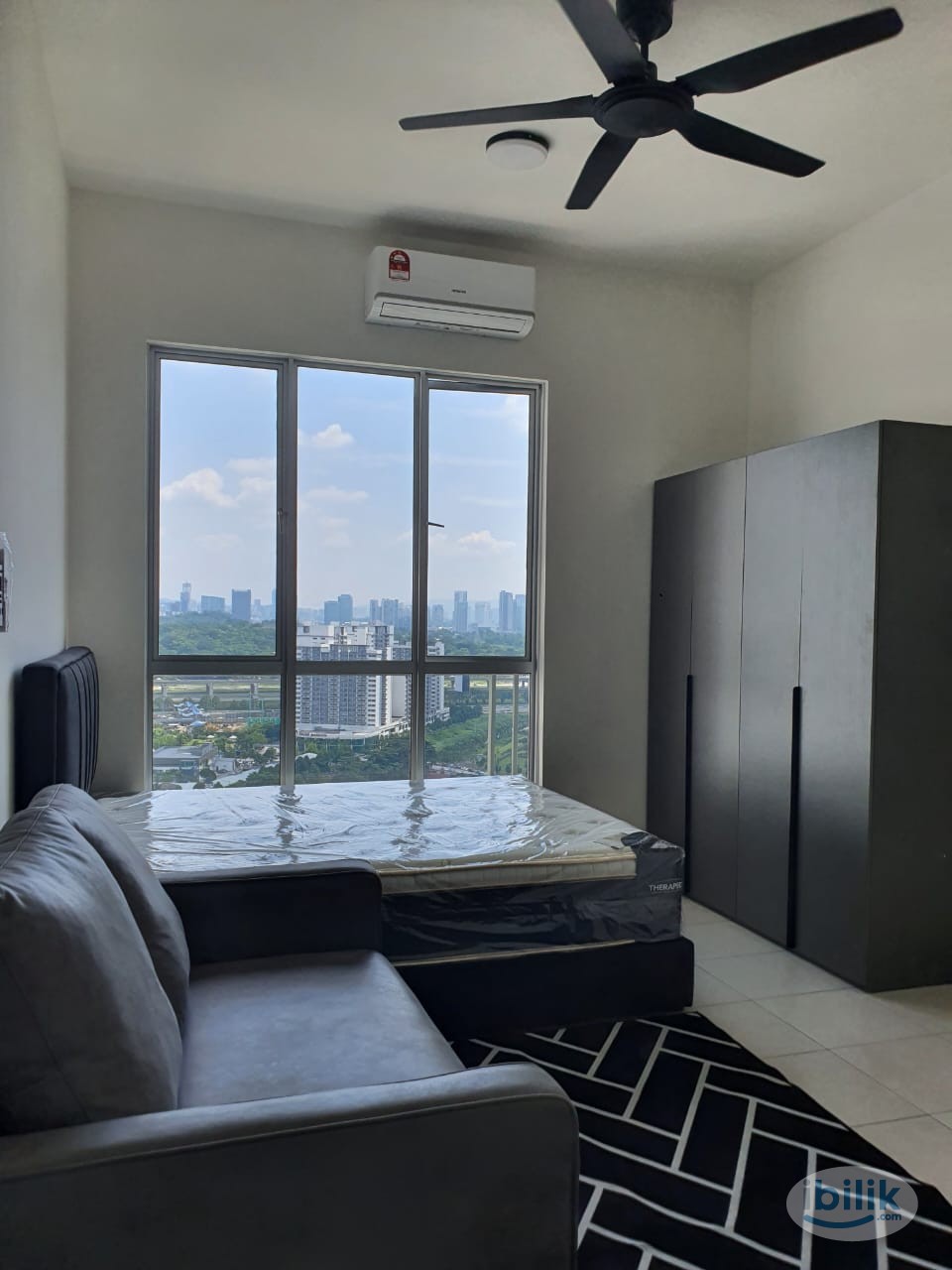Pixel Permaisuri premium fully furnished Master bedroom next to LRT - Image 1