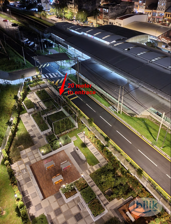 Pixel Permaisuri premium fully furnished Master bedroom next to LRT - Image 4
