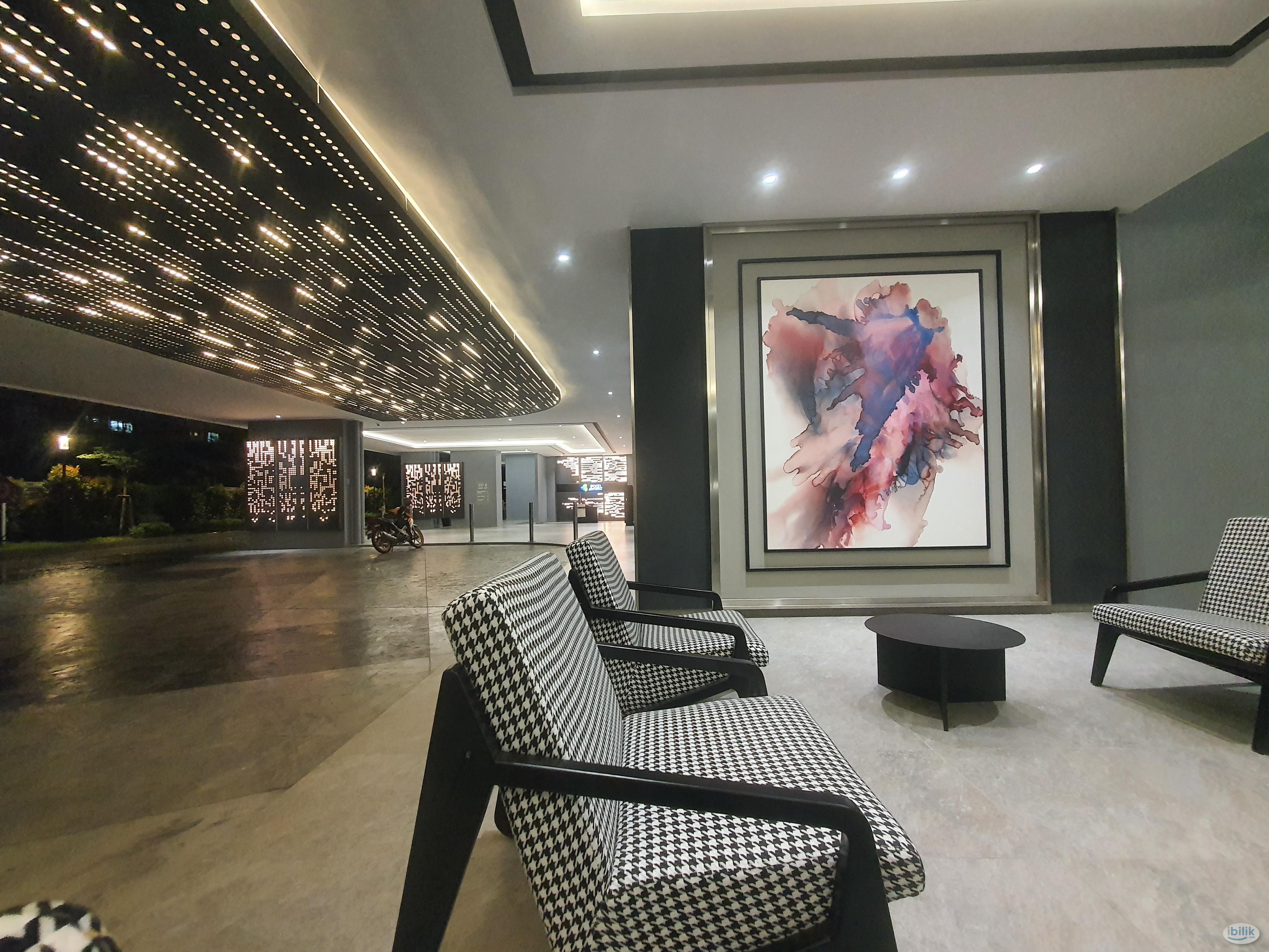 Pixel Permaisuri premium fully furnished Master bedroom next to LRT - Image 5