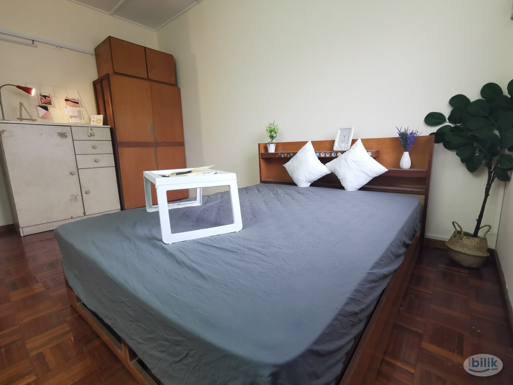 Medium Room Near by LRT Pusat Bandar Puchong - Image 2