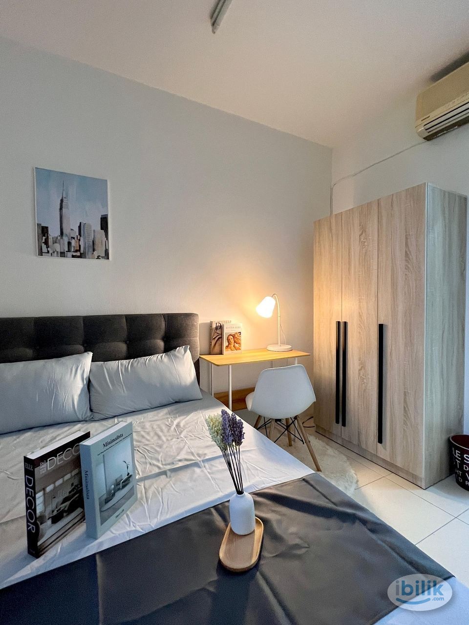 Middle Room at Batu Kawan, Seberang Perai - Image 4