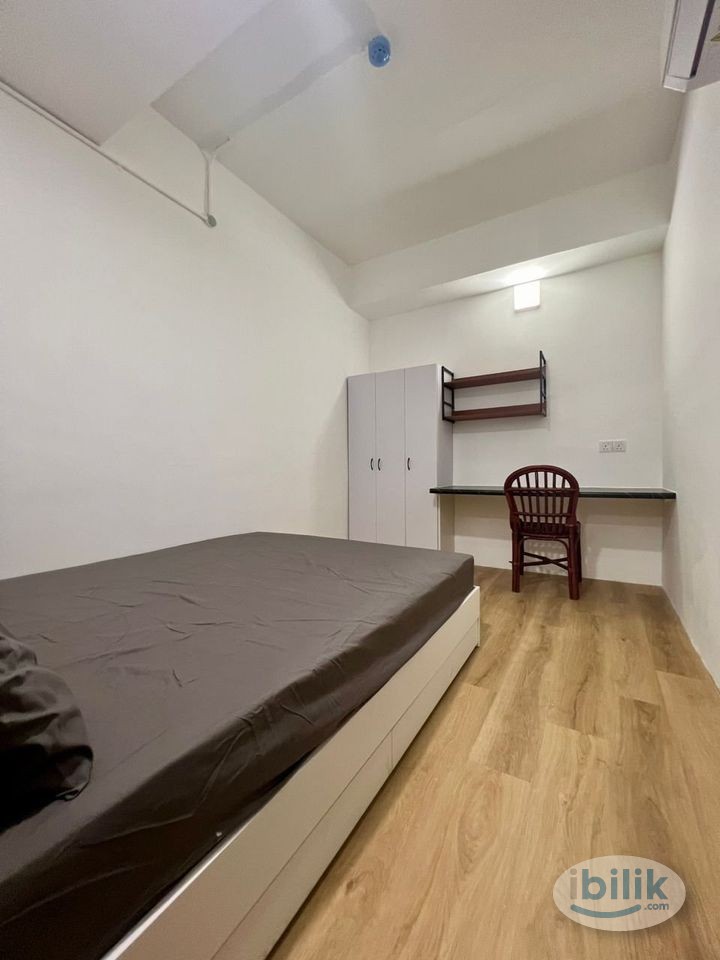Only walk to MRT Chow Kit 🚶‍♀️ Room Rent attach Private Toilet near Plaza GM - Image 3