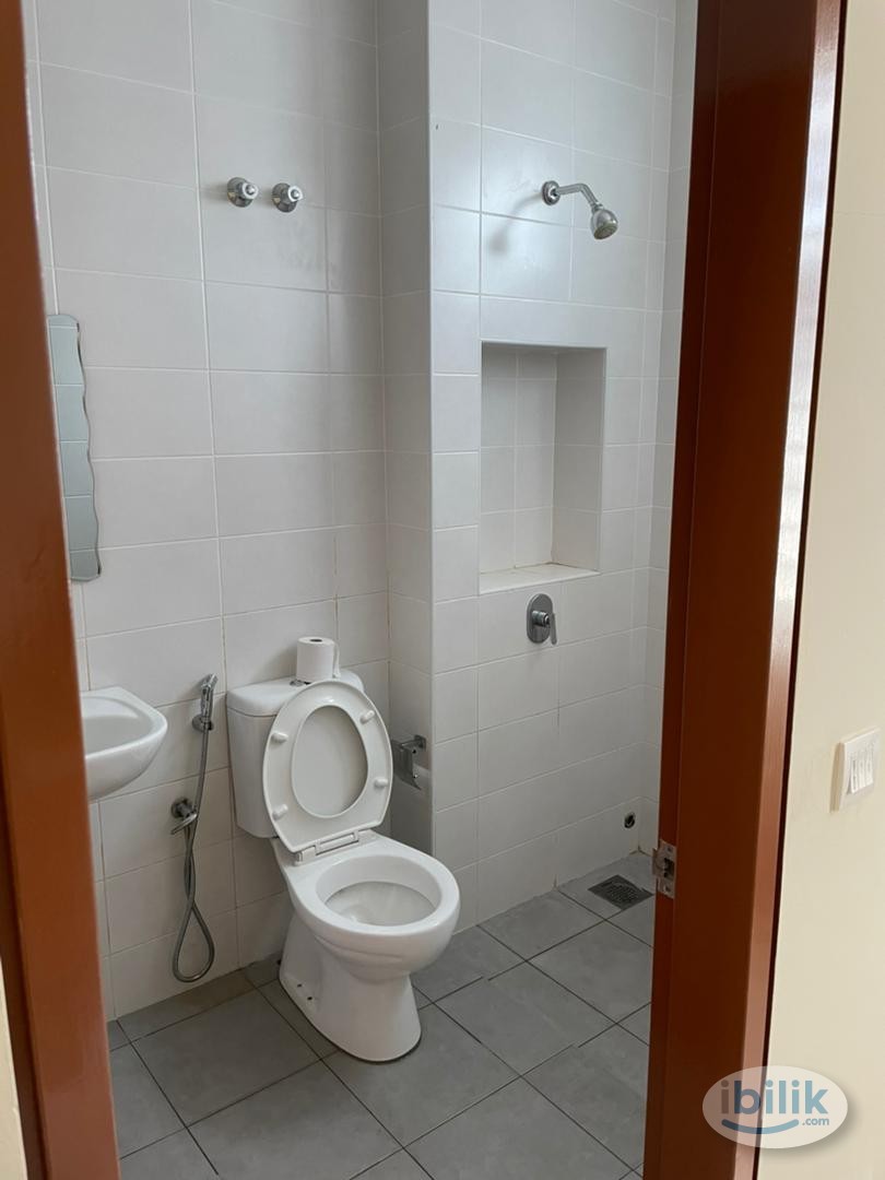 Fully Furnished, Single Girl Unit, Middle Room with Private Toilet at Chimes, Bandar Rimbayu - Image 1