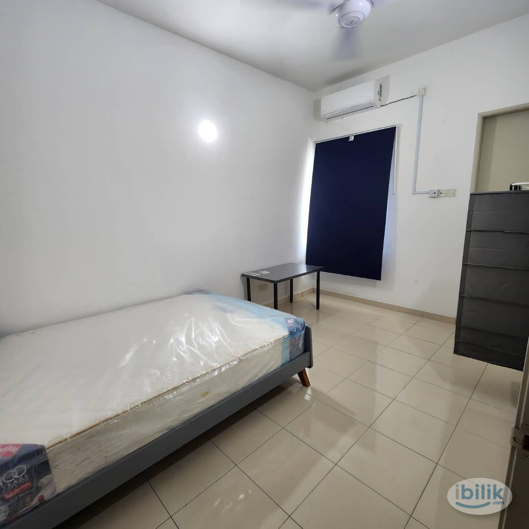 Middle Room at Taman Bagan Baru, Butterworth - Image 2