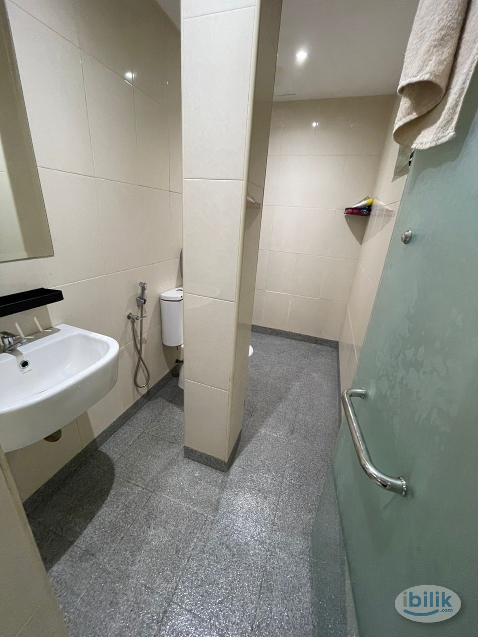 𝐙𝐞𝐫𝐨 𝐃𝐞𝐩𝐨𝐬𝐢𝐭 😍 Master Room for Rent at Chow Kit - Image 2