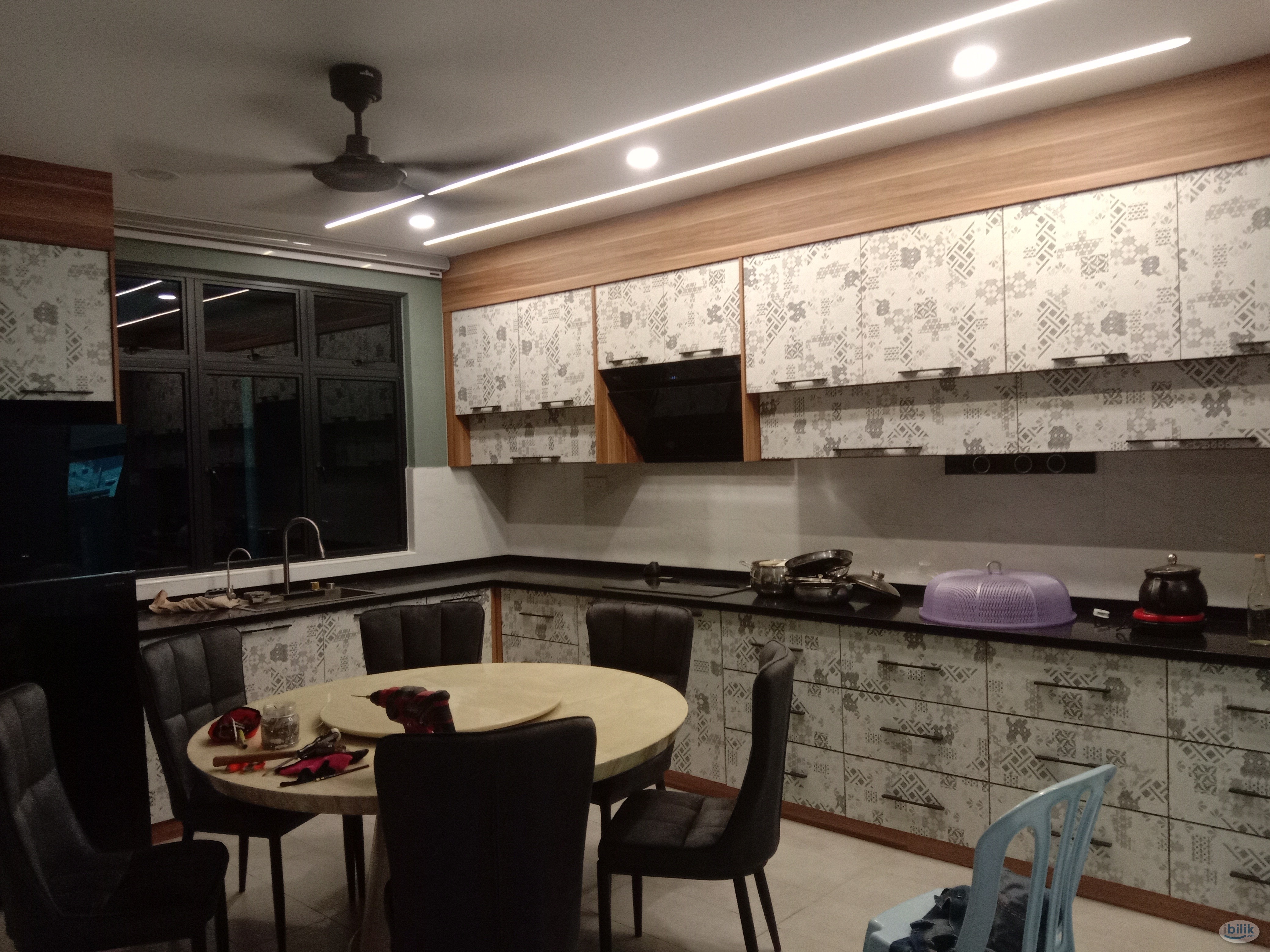 Middle Room in nice Semi-D at Bertam, Melaka - Image 2