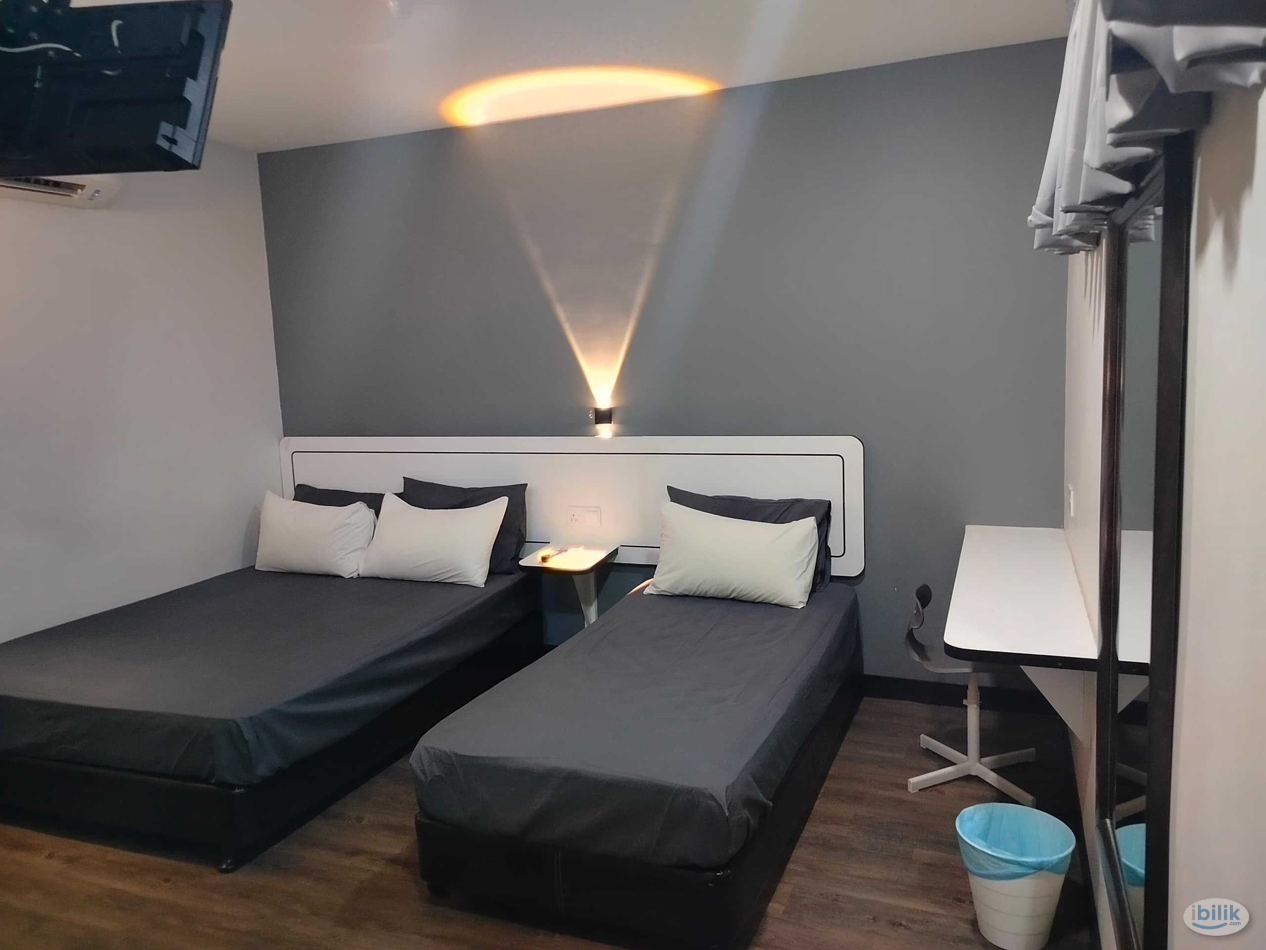 🌈Master Room at Shah Alam, Selangor - Image 1