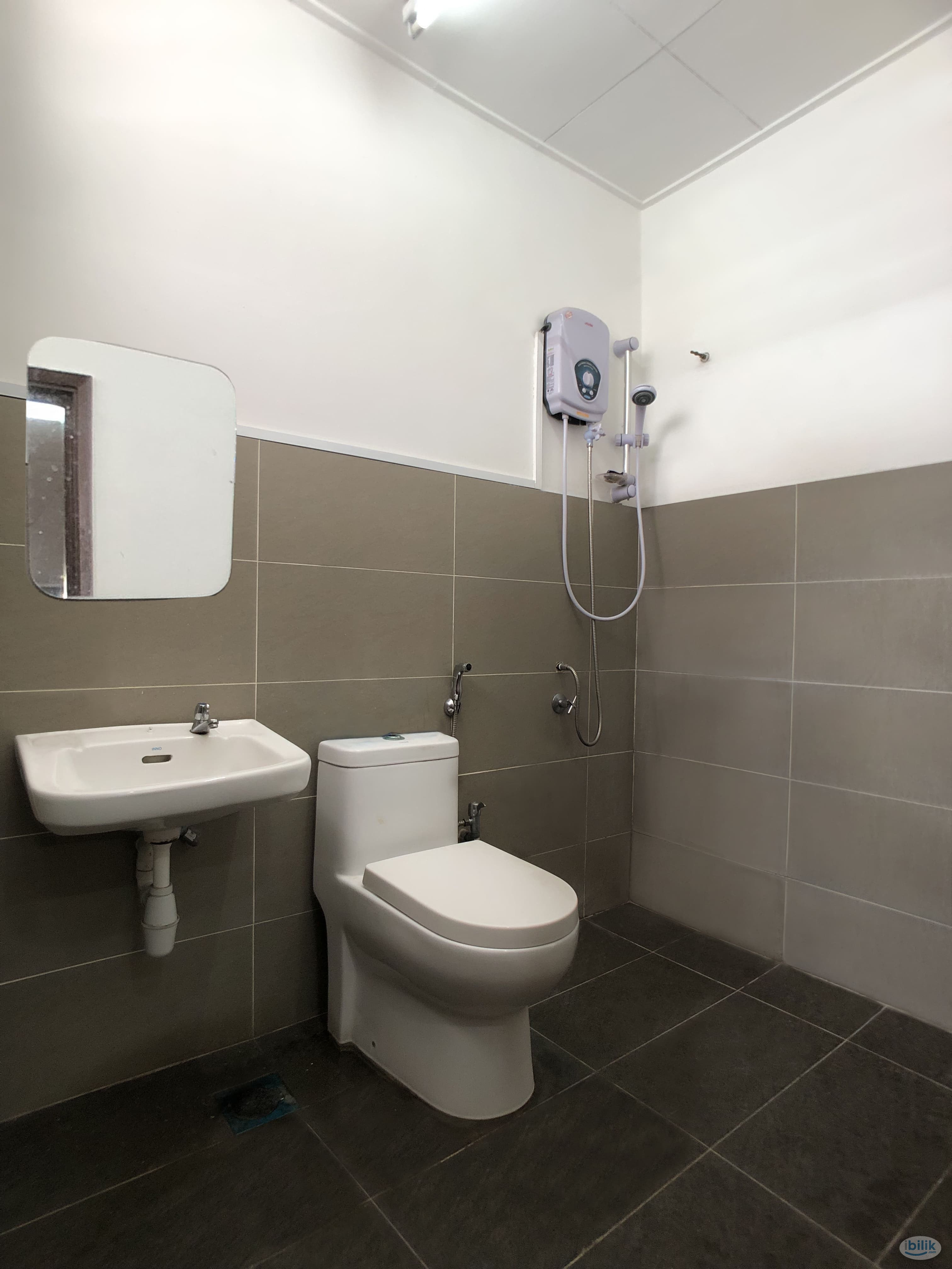 BIG MASTER ROOM AT - PJS9, SUNWAY, SUBANG. - Image 3