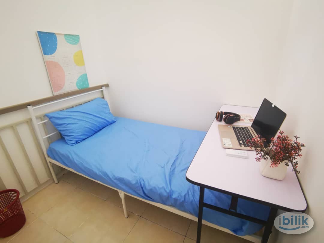 Small Single Male Non Shared Room at Setia Alam, Shah Alam - Image 1