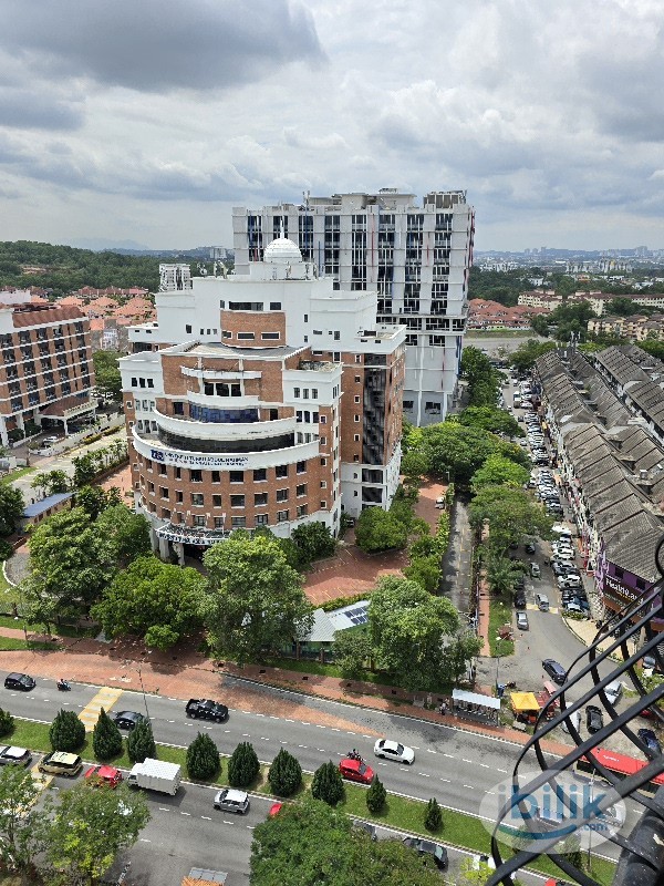 Room at Flora Green Condo (Opposite UTAR) - Image 3