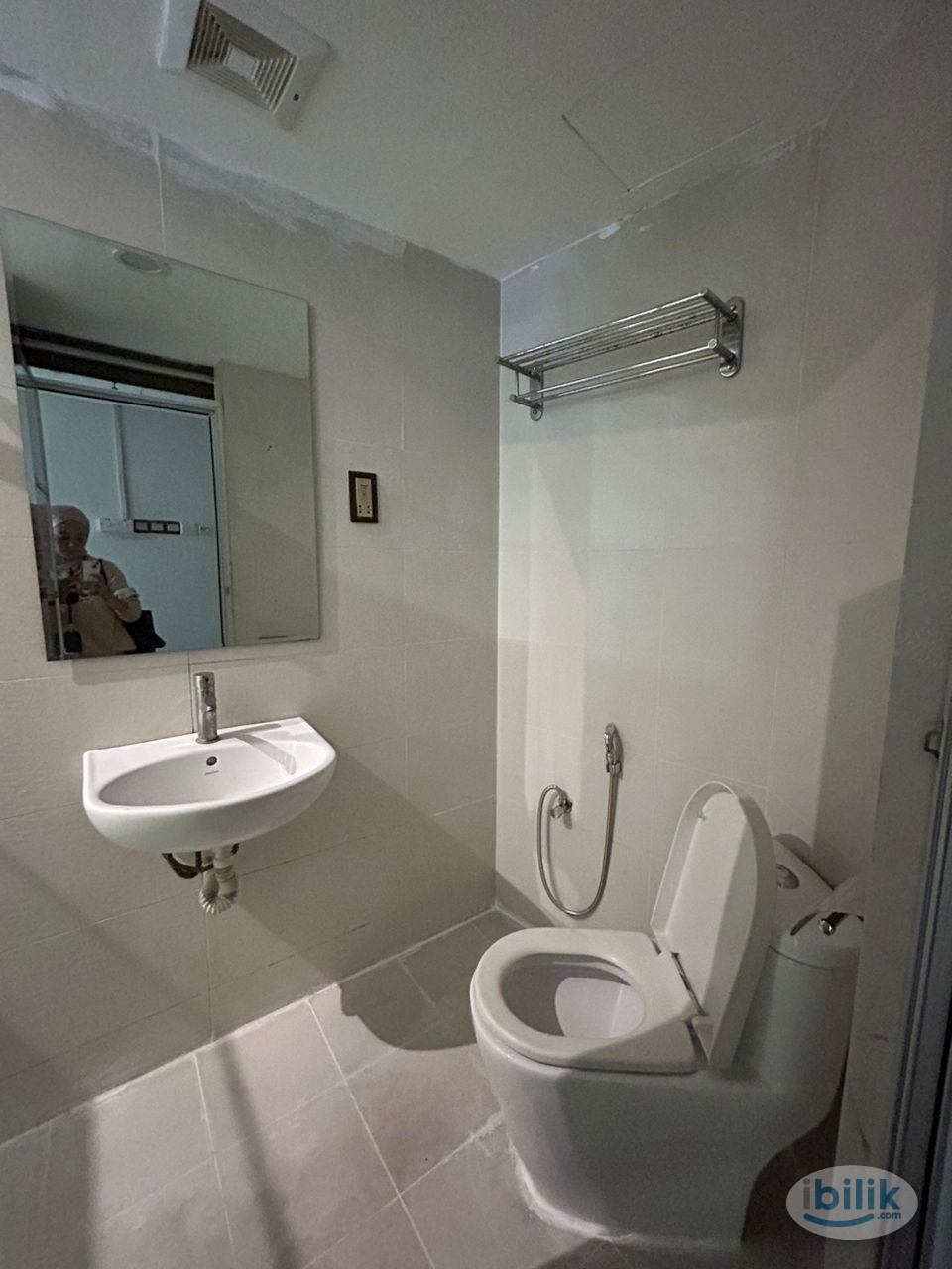 Dataran Merdeka Co Living 🏦🗽🚉 - Image 3