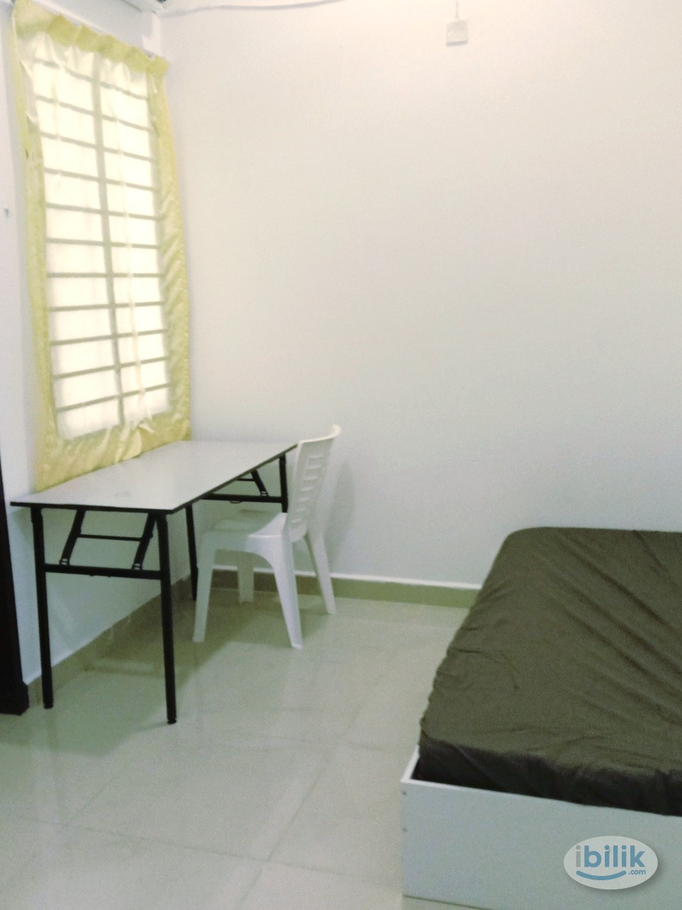 Middle Room with Private Bathroom at Alam Impian, Shah Alam - Image 2