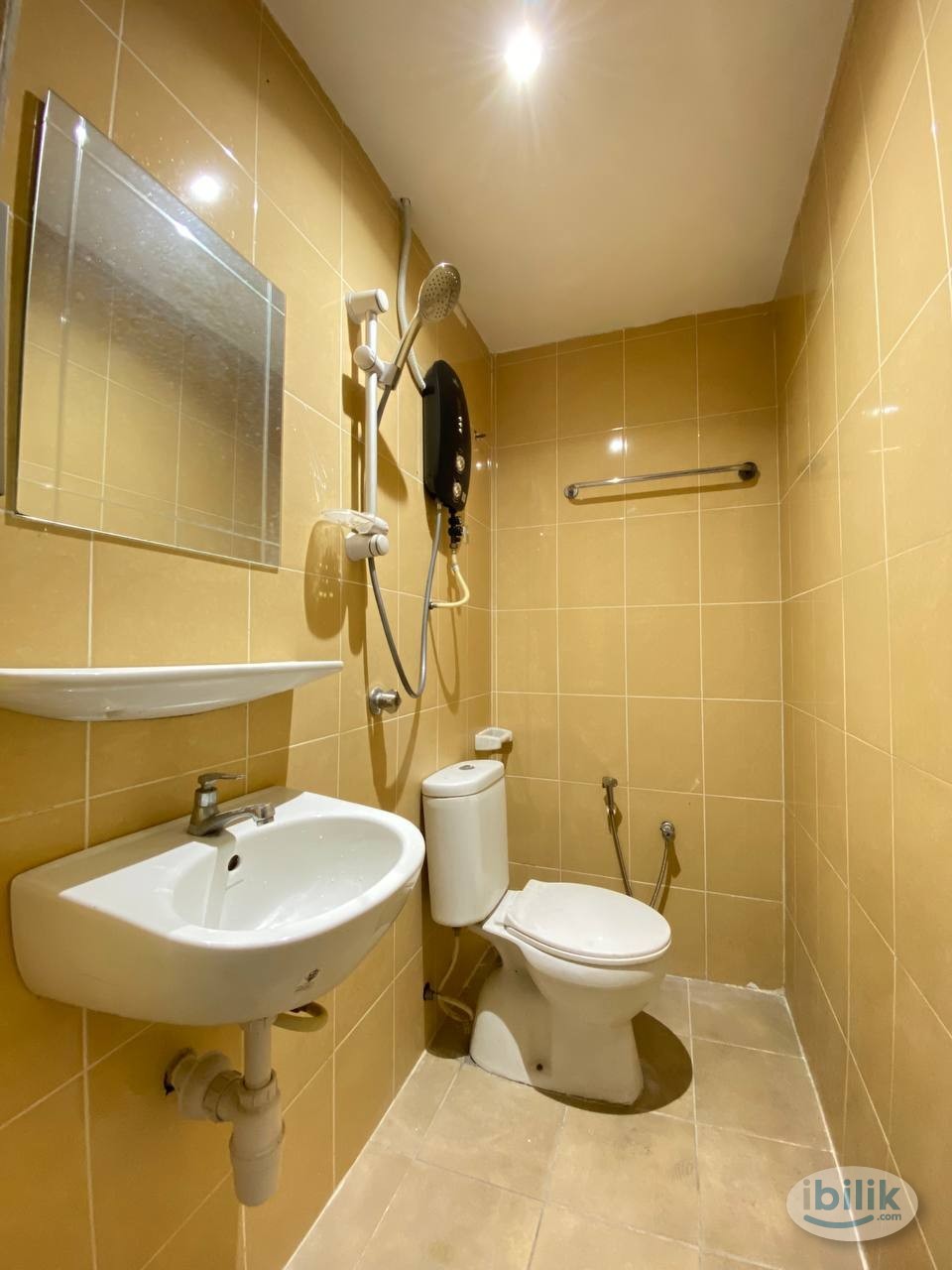 Just a Walk to MRT Station 🚡 Available Single Room Rent at Kepong Baru, Kepong ✨ - Image 5