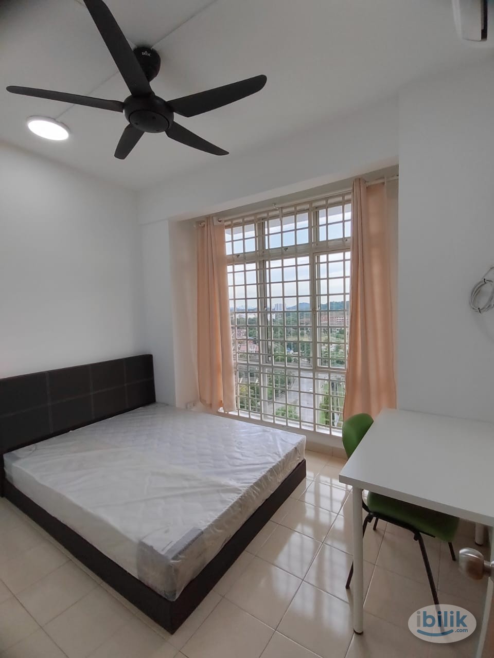 Medium Room at Seri Atria Apartment, Subang Bestari, Help 2 , Subang Airport, Persiaran Atmosfera, Pasar Malam Mah Sing, - Image 2