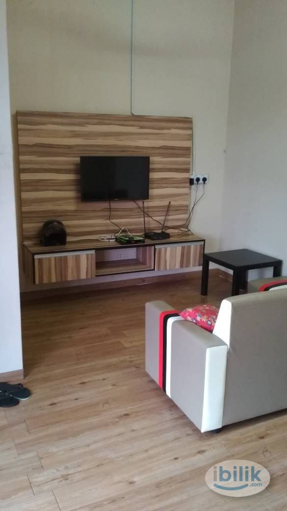 Single Room at MRT Taman Equine, Bdr Putra Permai Seri Kembangan - Image 5
