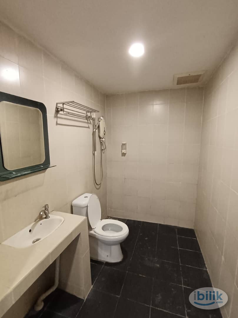 🔥💥Double bed nearby maluri station. ✨0 deposit 6 month niminum renting‼️ - Image 4