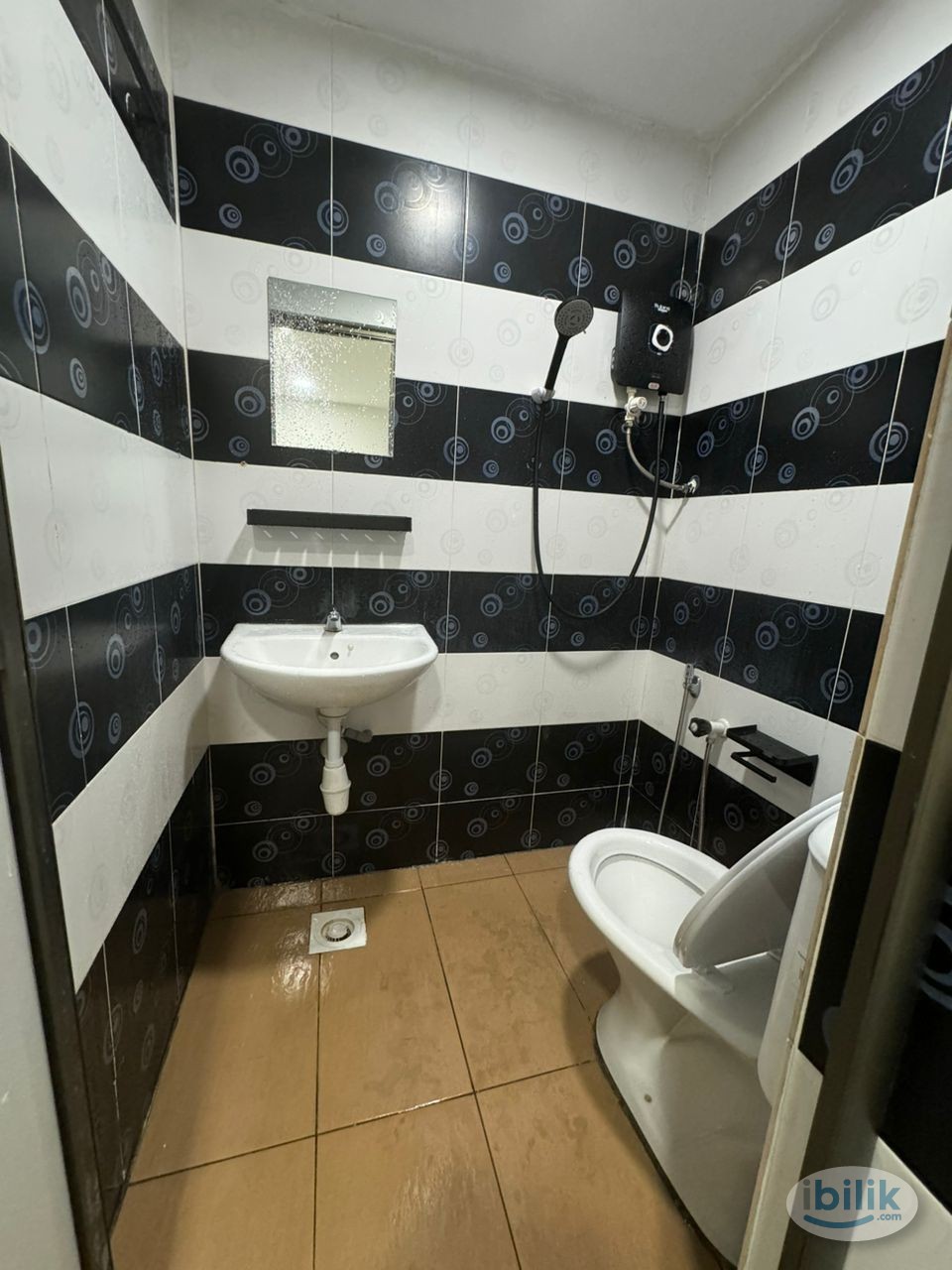 single bedroom at seri kembangan 📌 8mins to mines mall 🛍️ - Image 3